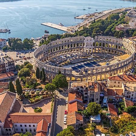Apartman Histria Pula Exteriör bild